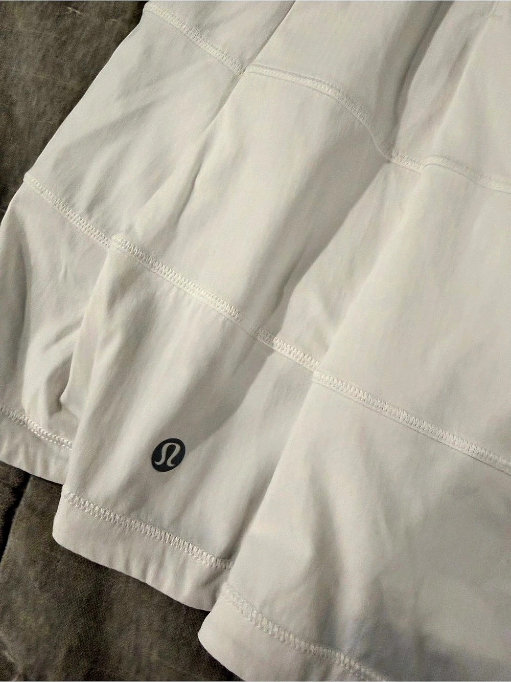lululemon Court Rival High-Rise Skirt Mini Skirt White Size 8 - Picture 3 of 5